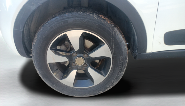 2018 Tata NEXON XZA PLUS DIESEL, Diesel, Automatic, 54,018 km, Left Front Wheel