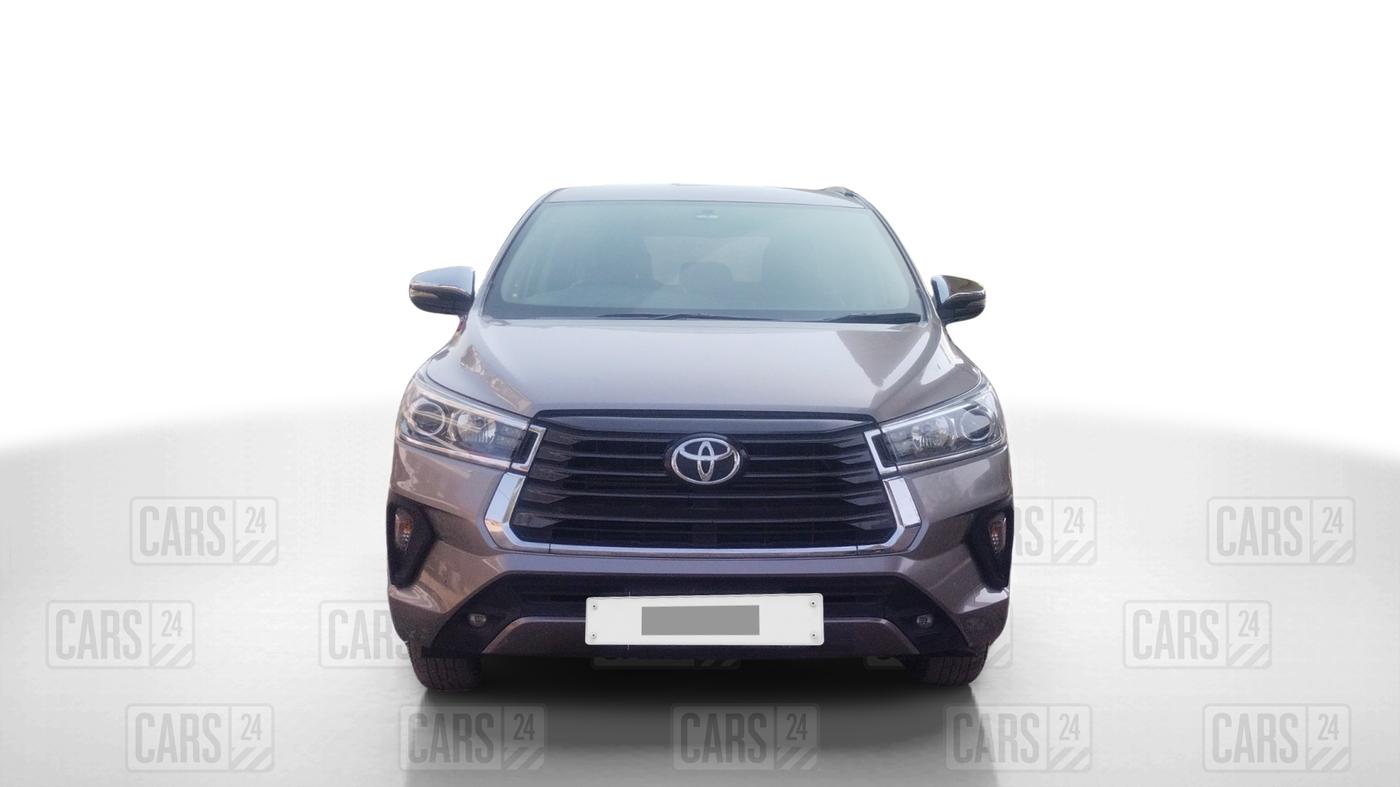 2020 Toyota Innova Crysta 2.4 VX 8 STR, Diesel, Manual, 31,027 km, Front