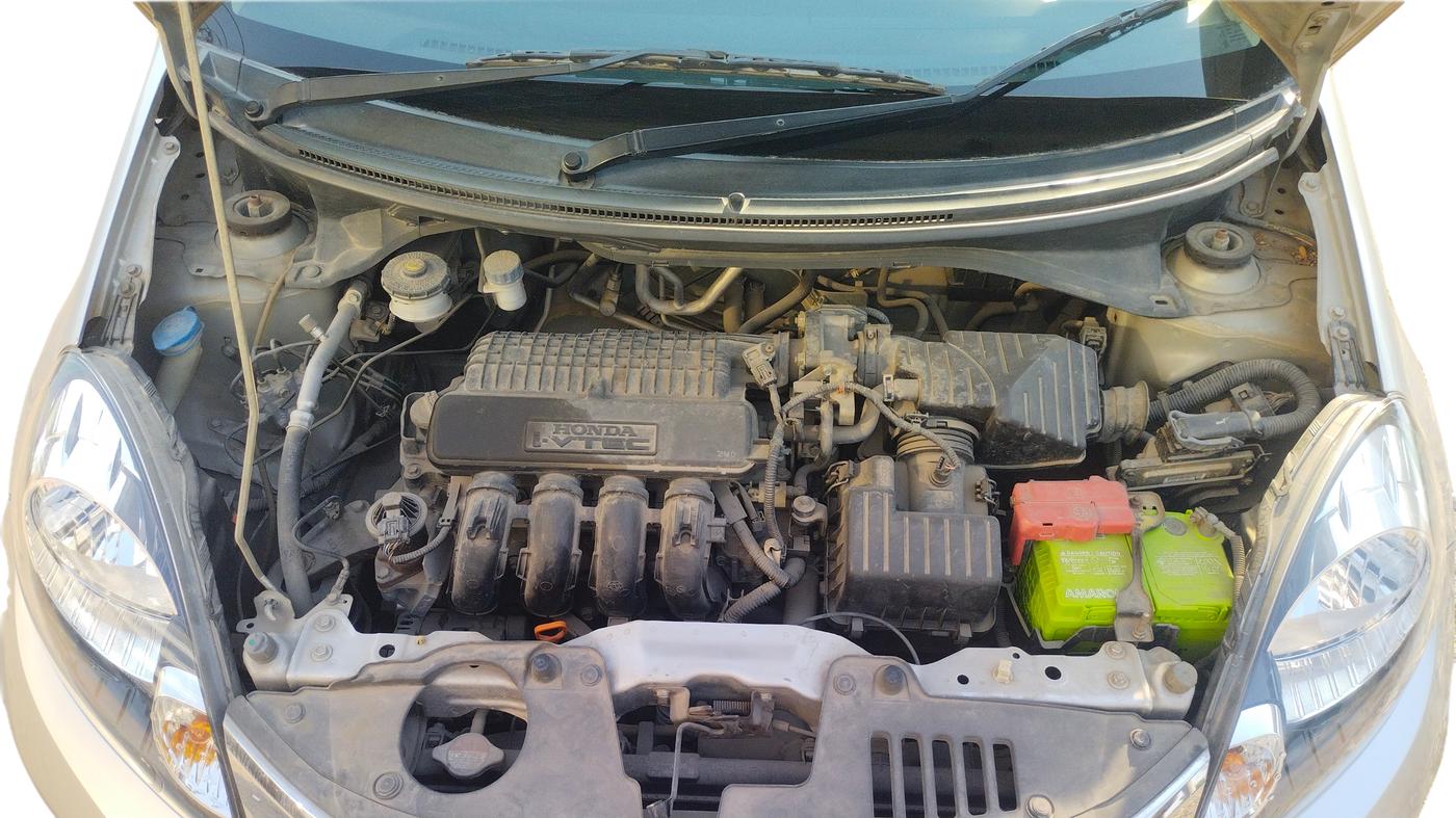2014 Honda Mobilio 1.5L I-VTEC S, Petrol, Manual, 8,902 km, Open Bonnet