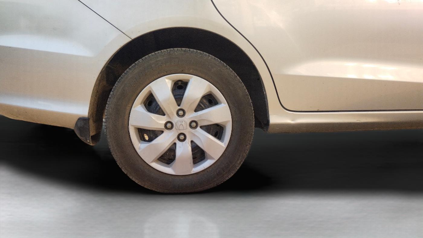 2014 Honda Mobilio 1.5L I-VTEC S, Petrol, Manual, 8,902 km, Right Rear Wheel