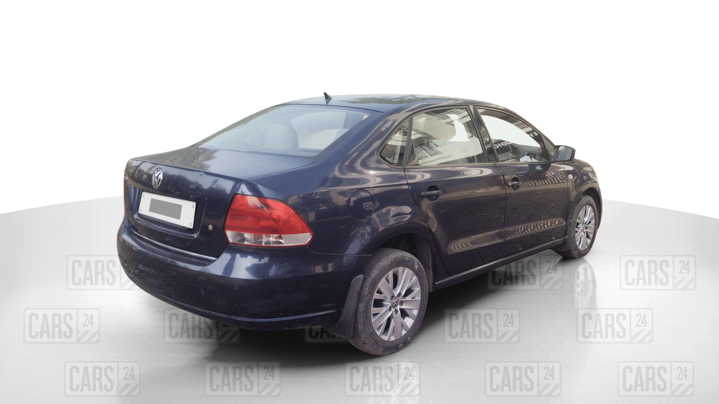 2014 Volkswagen Vento HIGHLINE 1.6 MPI, Petrol, Manual, 64,638 km, Right Back Diagonal