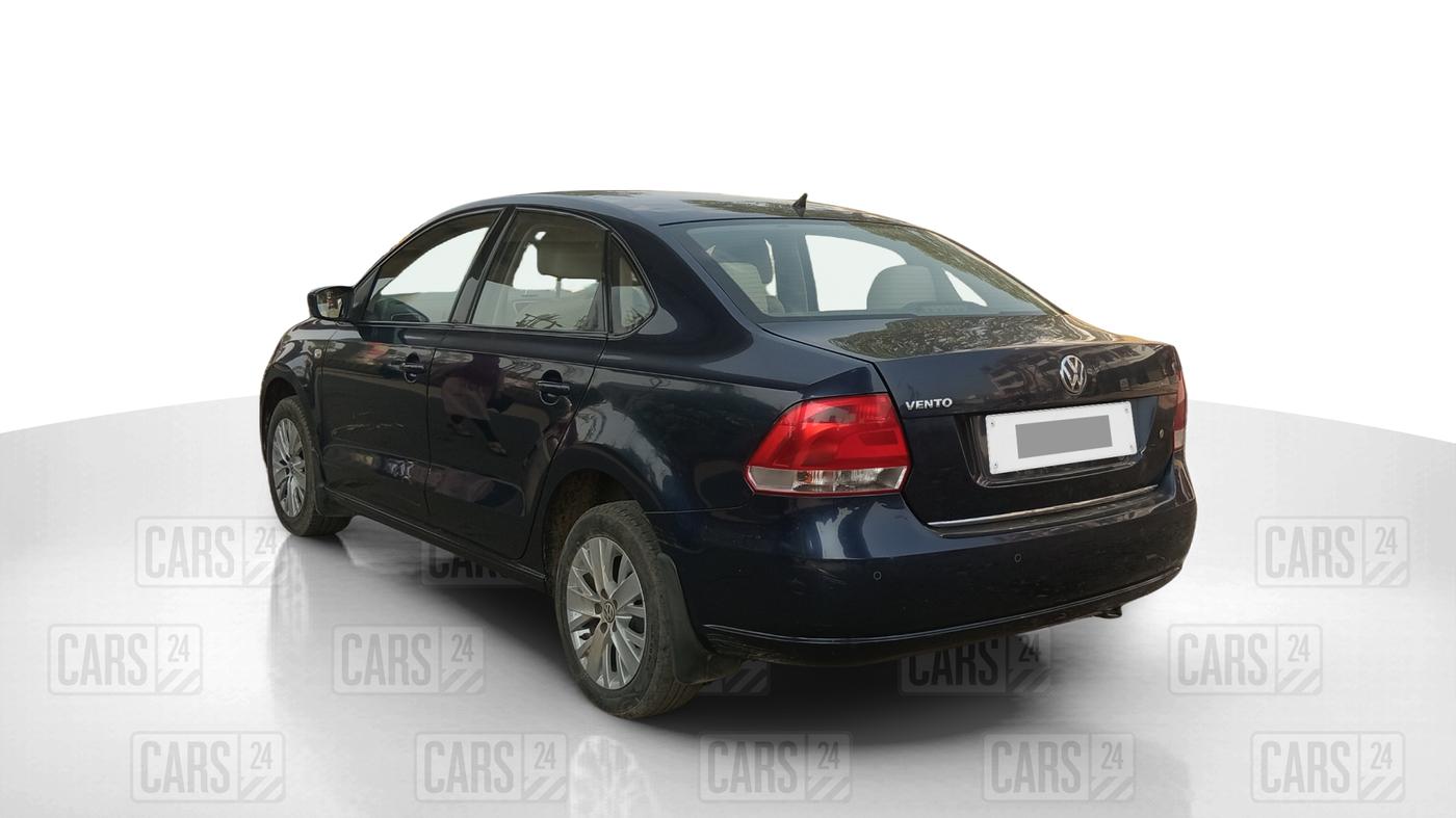 2014 Volkswagen Vento HIGHLINE 1.6 MPI, Petrol, Manual, 64,638 km, Left Back Diagonal