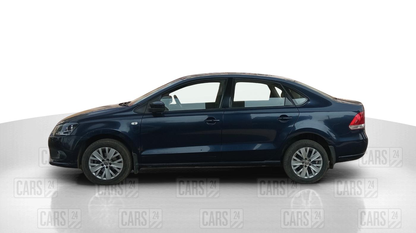 2014 Volkswagen Vento HIGHLINE 1.6 MPI, Petrol, Manual, 64,638 km, Left Side