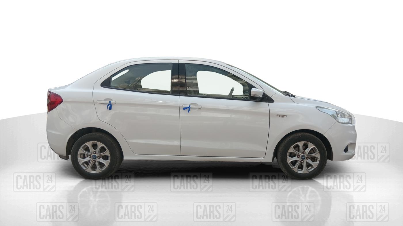 2015 Ford Figo Aspire TITANIUM PLUS 1.5 DIESEL, Diesel, Manual, 59,259 km, Right Side View