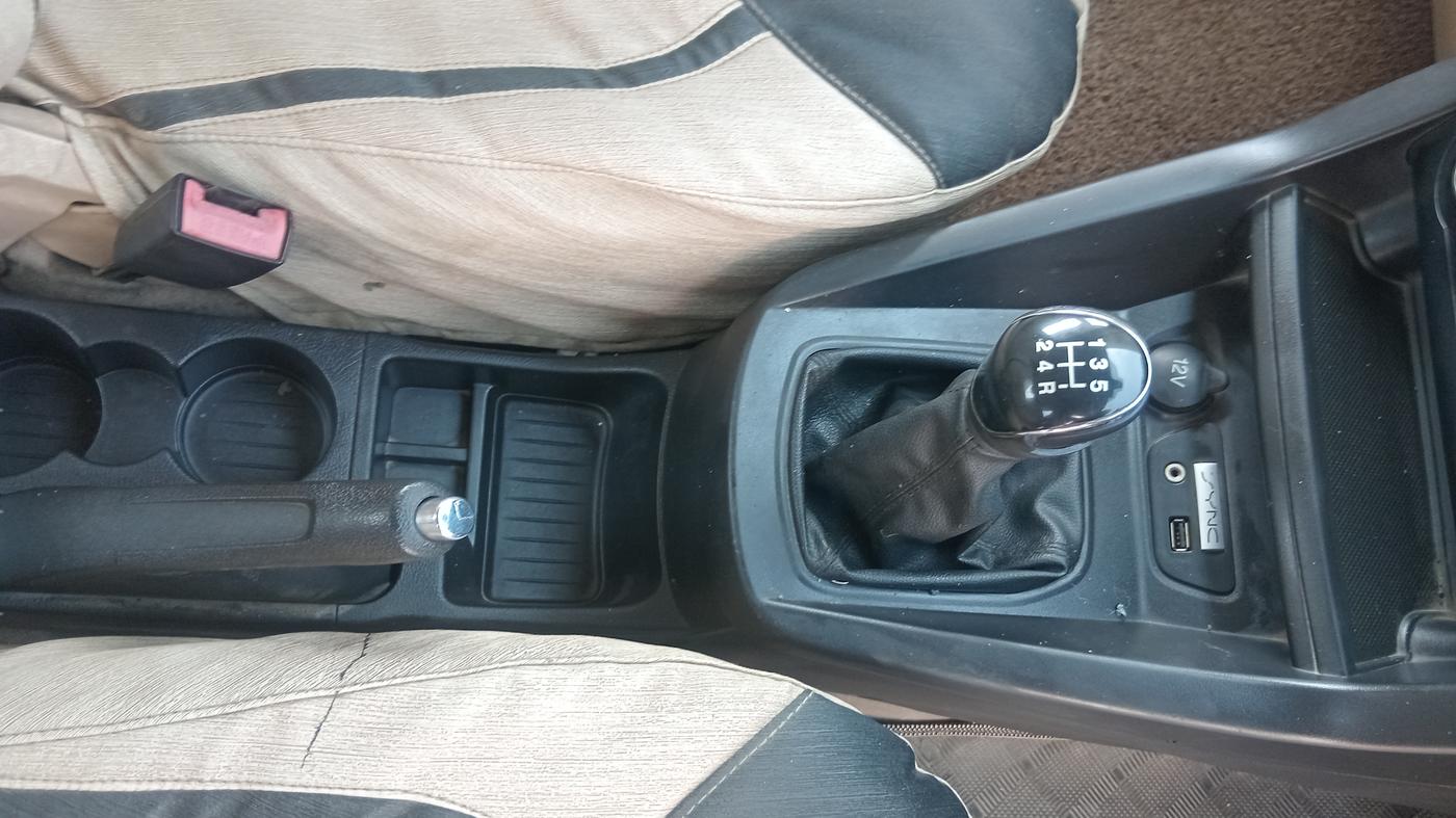 2015 Ford Figo Aspire TITANIUM PLUS 1.5 DIESEL, Diesel, Manual, 59,259 km, Gear Lever