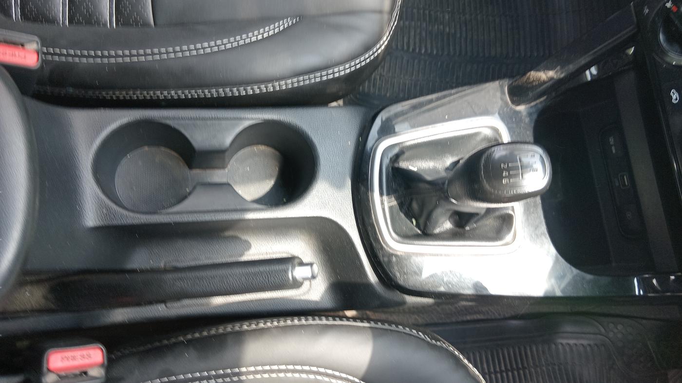 2019 KIA SELTOS HTK PLUS 1.5, Petrol, Manual, 65,191 km, Gear Lever