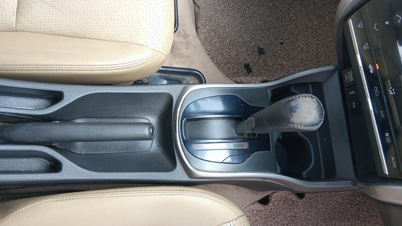 2016 Honda City 1.5L I-VTEC VX CVT, Petrol, Automatic, 72,212 km, Gear Lever
