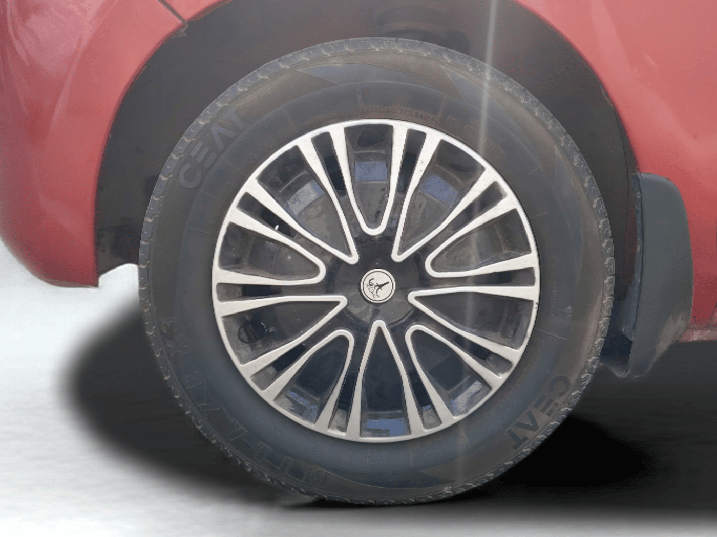 2010 Maruti Wagon R Duo DUO LX LPG, LPG, Manual, 67,294 km, Left Front Wheel
