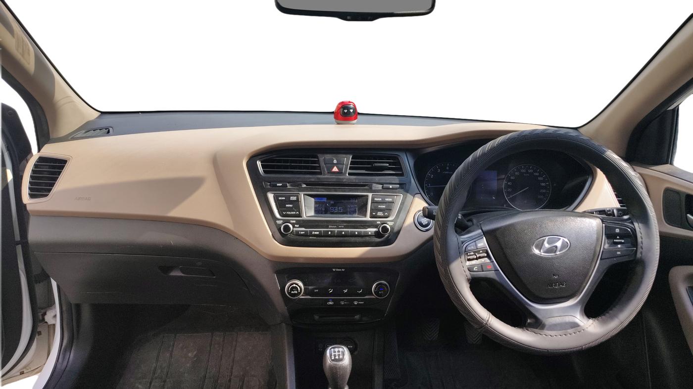 2015 Hyundai Elite i20 SPORTZ 1.2, Petrol, Manual, 45,427 km, Dashboard