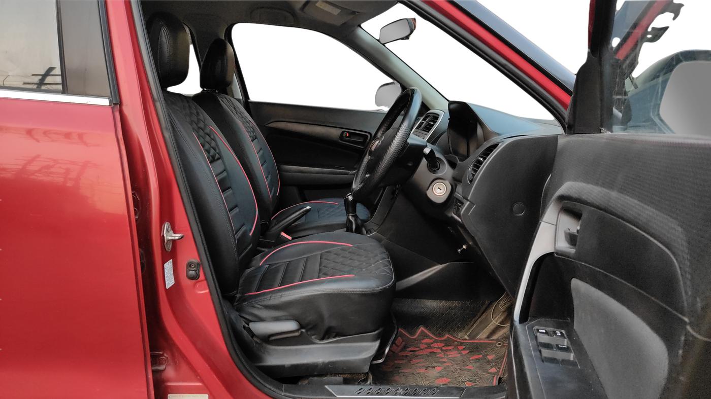 2018 Maruti Vitara Brezza VDI, Diesel, Manual, 72,440 km, Right Side Front Door Cabin