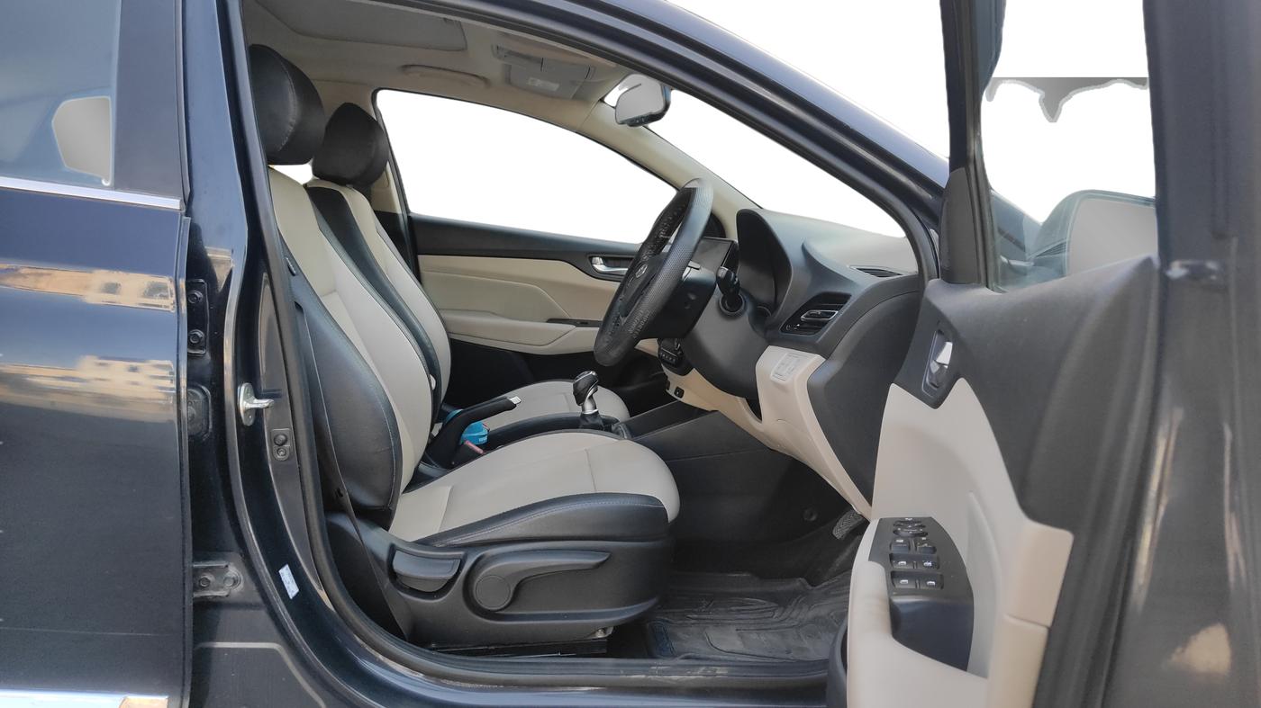 2021 Hyundai Verna SX (O) 1.5 CRDI, Diesel, Manual, 82,093 km, Right Side Front Door Cabin