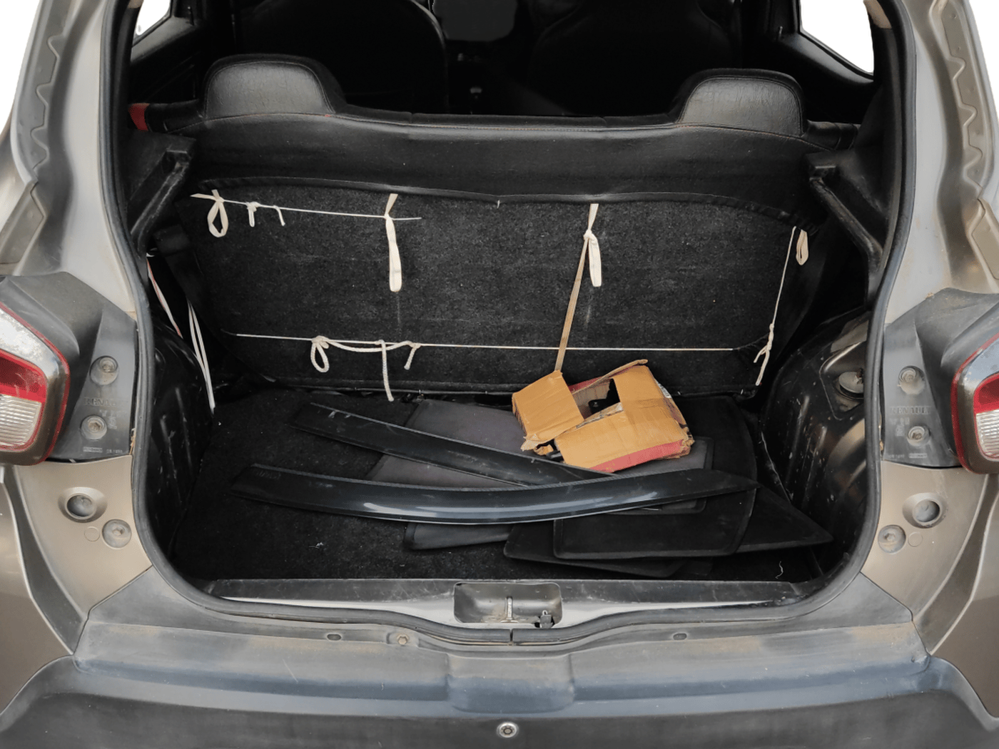 2017 Renault Kwid RXT 1.0, Petrol, Manual, 76,594 km, Boot Inside