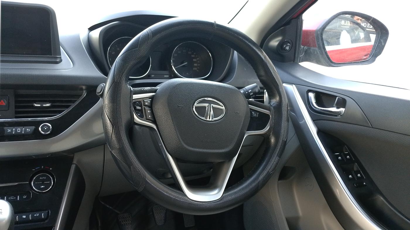 2017 Tata NEXON XZ PLUS PETROL, Petrol, Manual, 83,617 km, Steering Wheel Close Up