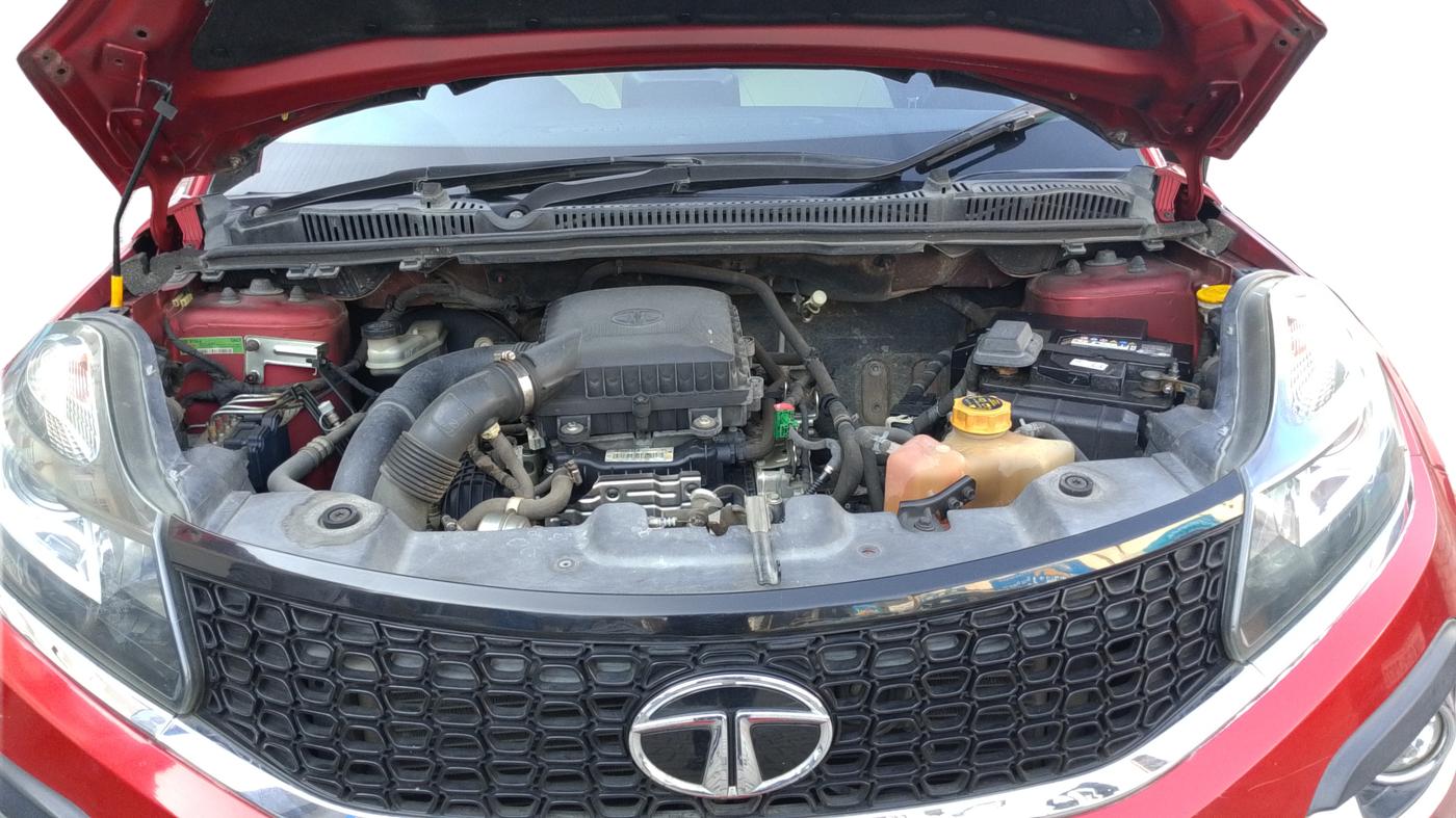 2017 Tata NEXON XZ PLUS PETROL, Petrol, Manual, 83,617 km, Open Bonnet