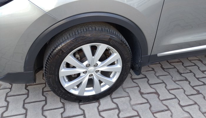 2022 MG ASTOR SUPER 1.5 MT, Petrol, Manual, 15,152 km, Left Front Wheel