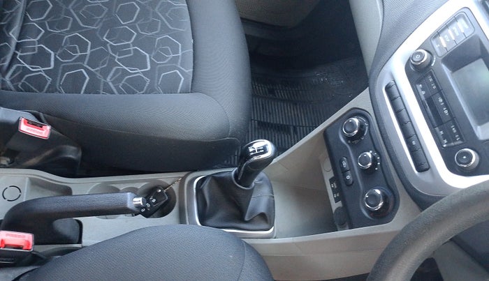 2017 Tata Tiago XT PETROL, Petrol, Manual, 91,779 km, Gear Lever