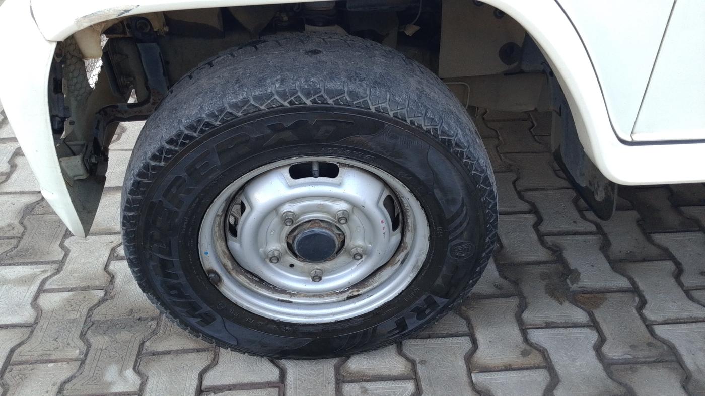 2021 Mahindra Bolero B4, Diesel, Manual, 78,897 km, Left Front Wheel