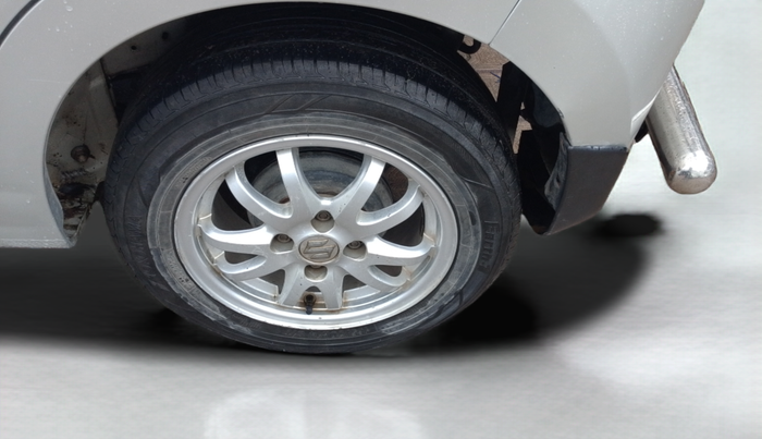 2014 Maruti Celerio VXI, Petrol, Manual, 63,345 km, Left Rear Wheel