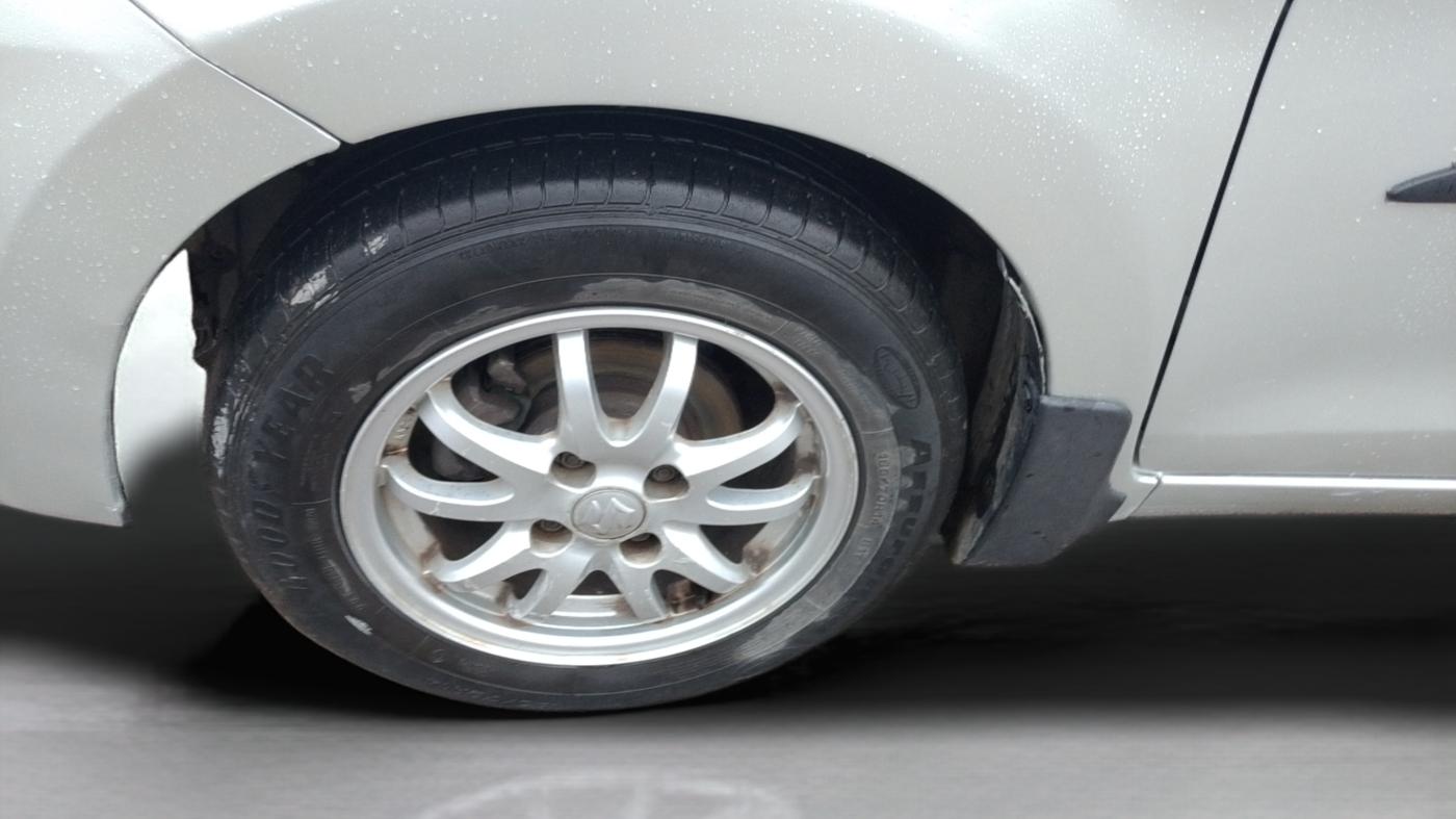 2014 Maruti Celerio VXI, Petrol, Manual, 63,345 km, Left Front Wheel