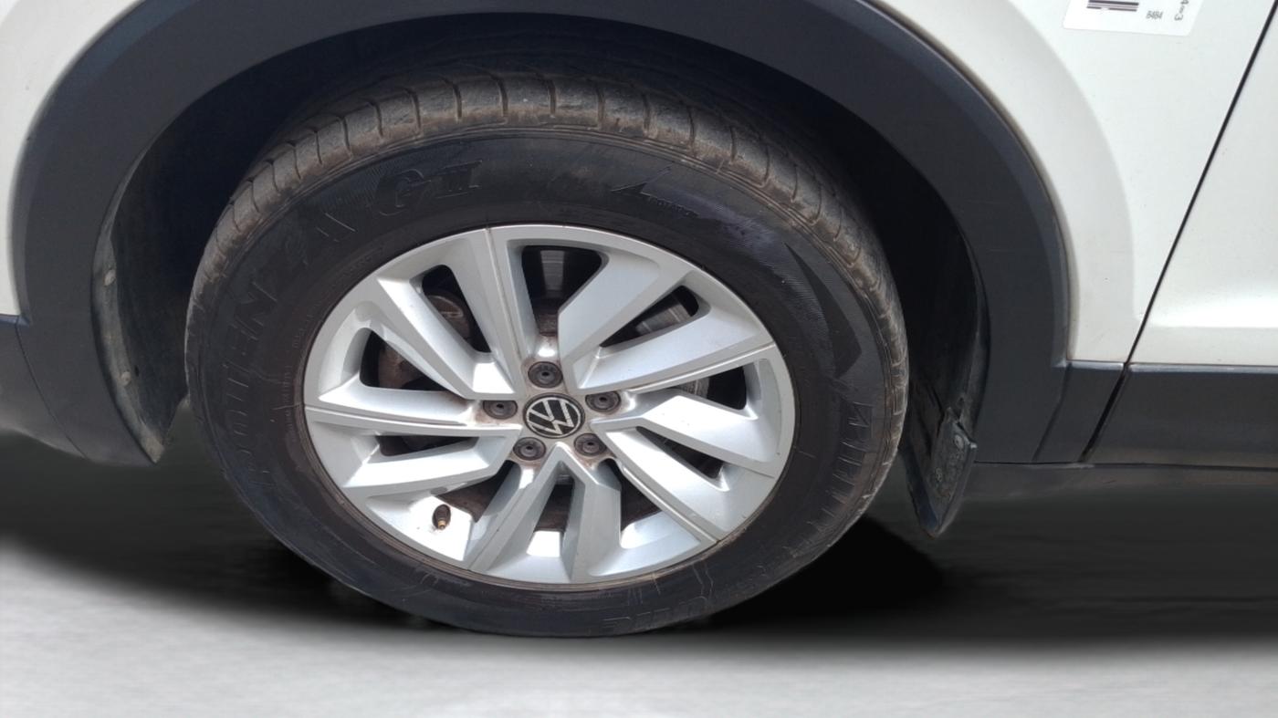 2022 Volkswagen TAIGUN GT 1.5 TSI MT, Petrol, Manual, 12,252 km, Left Front Wheel