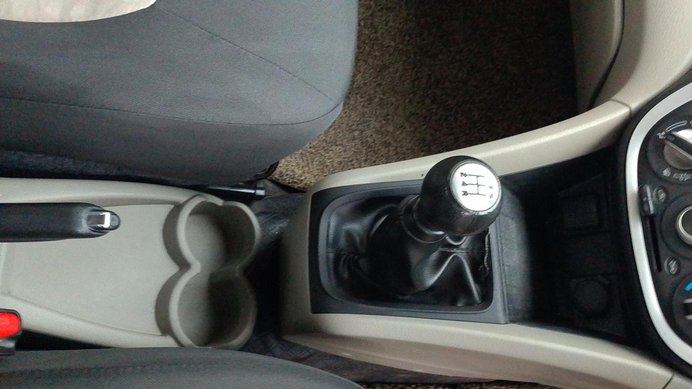 2017 Maruti Celerio ZXI (O), Petrol, Manual, 90,682 km, Gear Lever