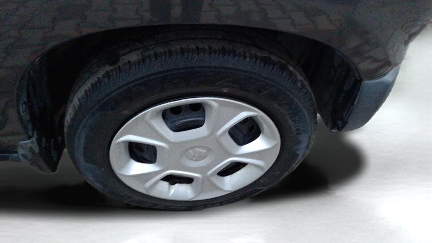 2020 Maruti S PRESSO VXI+, Petrol, Manual, 37,923 km, Right Front Wheel