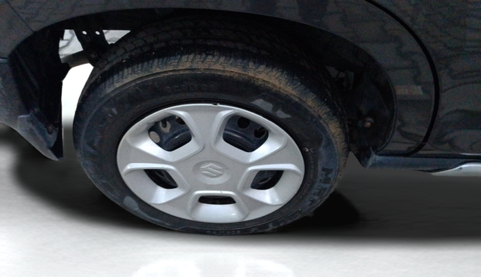 2020 Maruti S PRESSO VXI+, Petrol, Manual, 37,923 km, Right Rear Wheel