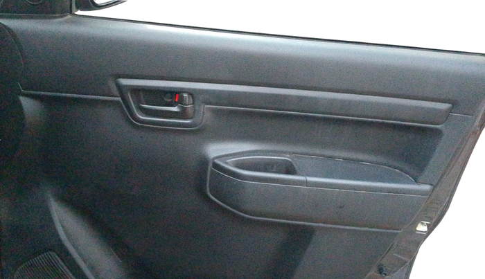 2020 Maruti S PRESSO VXI+, Petrol, Manual, 37,923 km, Driver Side Door Panel Controls