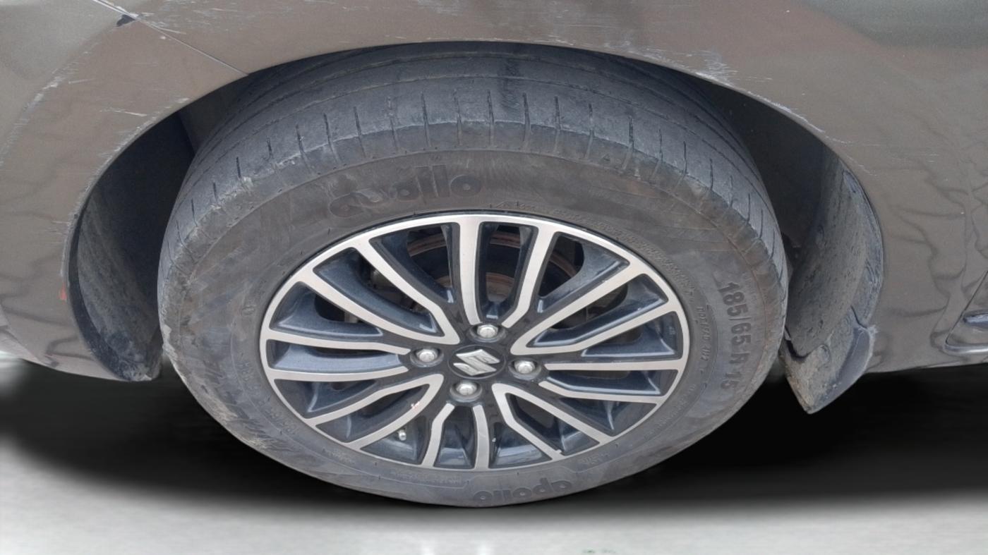 2017 Maruti Dzire ZDI PLUS, Diesel, Manual, 1,27,220 km, Left Front Wheel