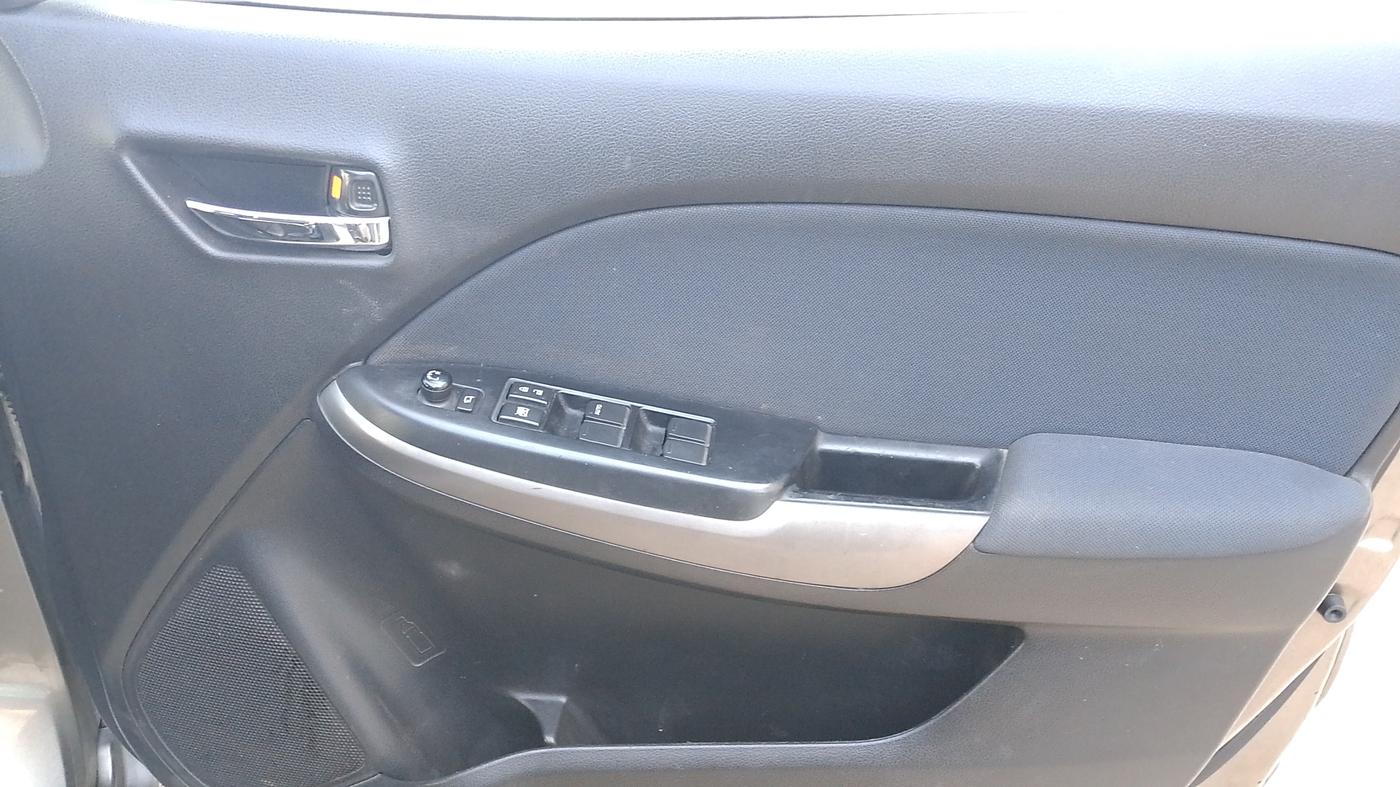 2019 Maruti Baleno ZETA PETROL 1.2, Petrol, Manual, 64,280 km, Driver Side Door Panel Controls