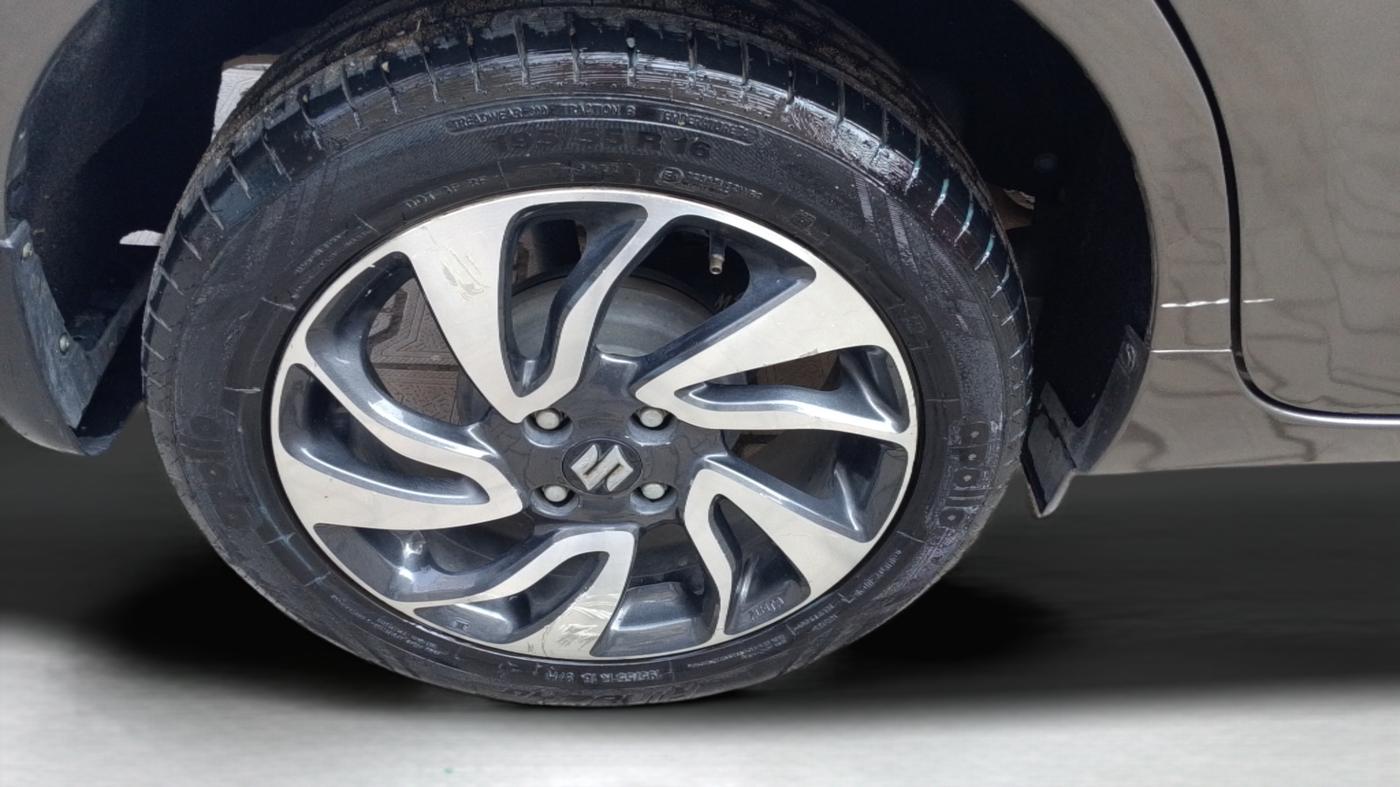 2019 Maruti Baleno ZETA PETROL 1.2, Petrol, Manual, 64,280 km, Right Rear Wheel