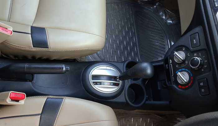 2015 Honda Brio VX AT, Petrol, Automatic, 55,184 km, Gear Lever