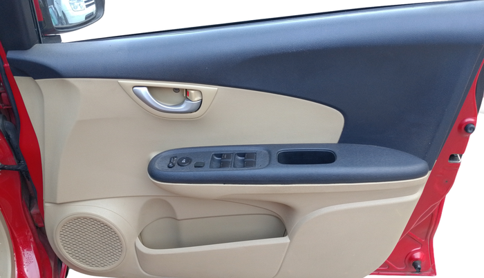 2015 Honda Brio VX AT, Petrol, Automatic, 55,184 km, Driver Side Door Panel Controls