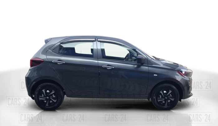 2024 Tata Tiago XE PETROL, Petrol, Manual, 1,545 km, Right Side View