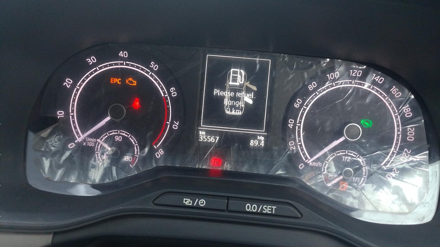 2021 Skoda KUSHAQ AMBITION 1.0L TSI AT, Petrol, Automatic, 35,567 km, Odometer Image