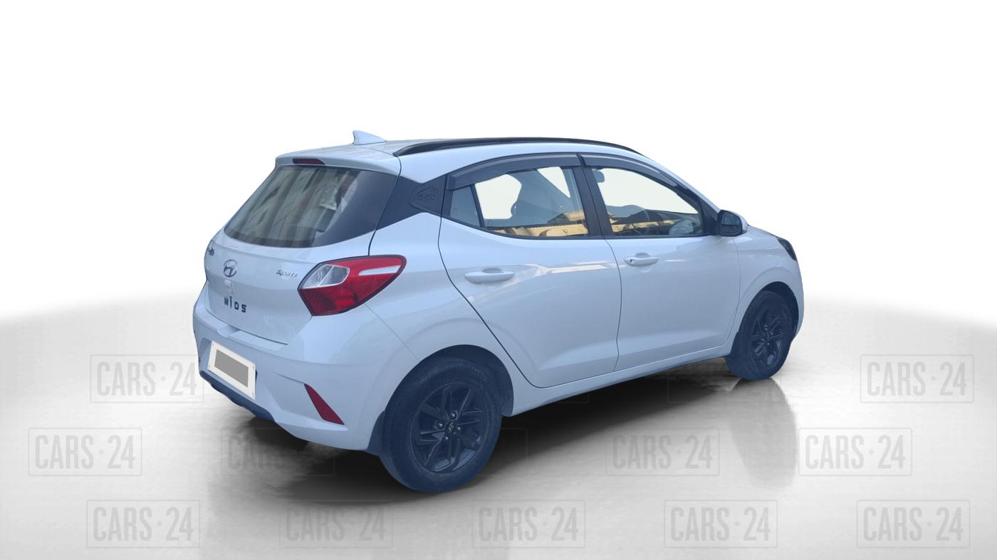 2020 Hyundai GRAND I10 NIOS SPORTZ 1.2 KAPPA VTVT, Petrol, Manual, 65,284 km, Right Back Diagonal