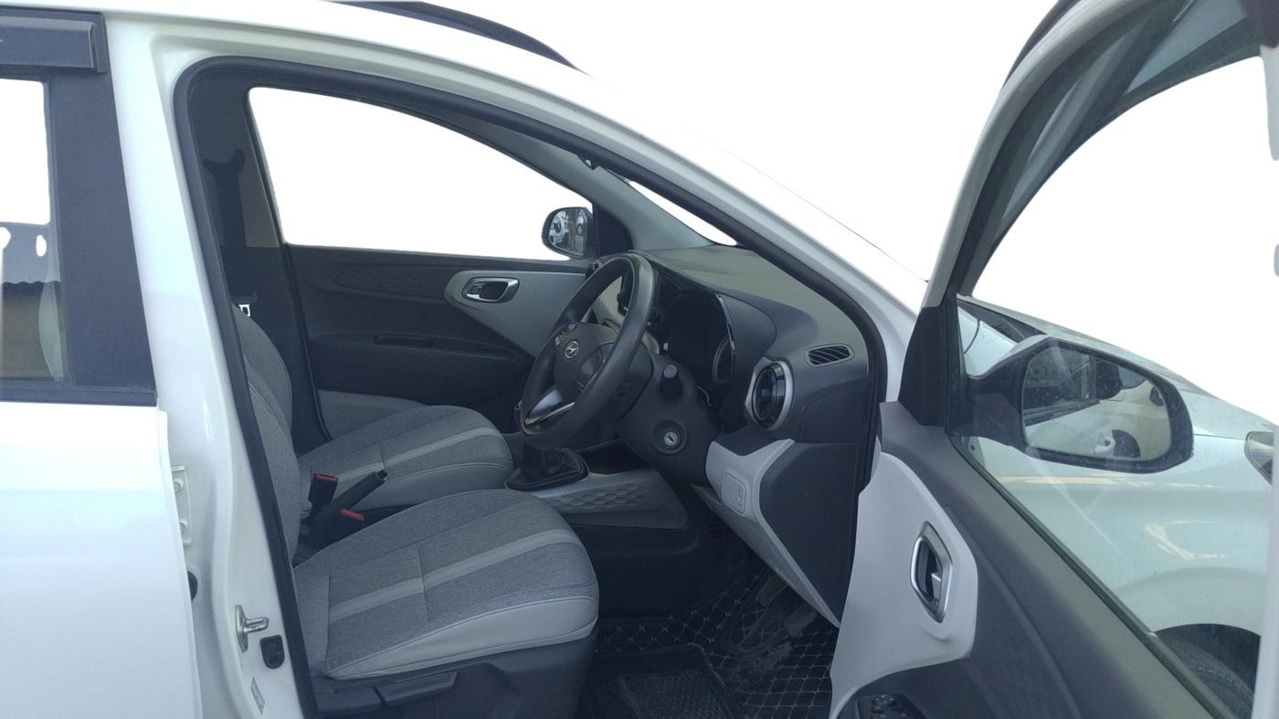 2020 Hyundai GRAND I10 NIOS SPORTZ 1.2 KAPPA VTVT, Petrol, Manual, 65,284 km, Right Side Front Door Cabin