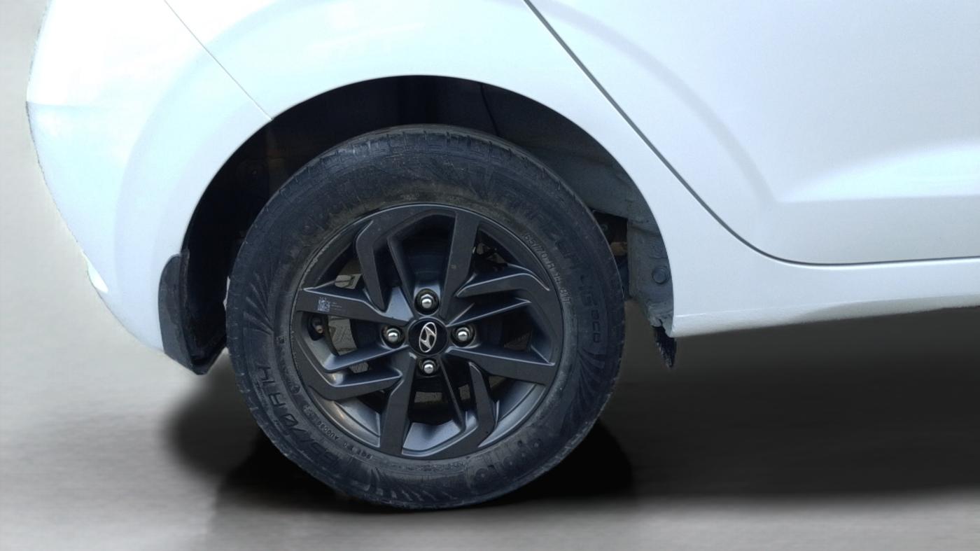 2020 Hyundai GRAND I10 NIOS SPORTZ 1.2 KAPPA VTVT, Petrol, Manual, 65,284 km, Right Rear Wheel