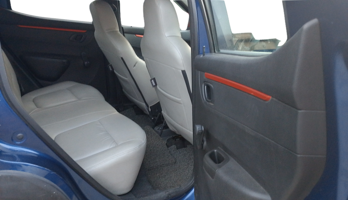 2018 Renault Kwid CLIMBER 1.0 AMT, Petrol, Automatic, 14,487 km, Right Side Rear Door Cabin