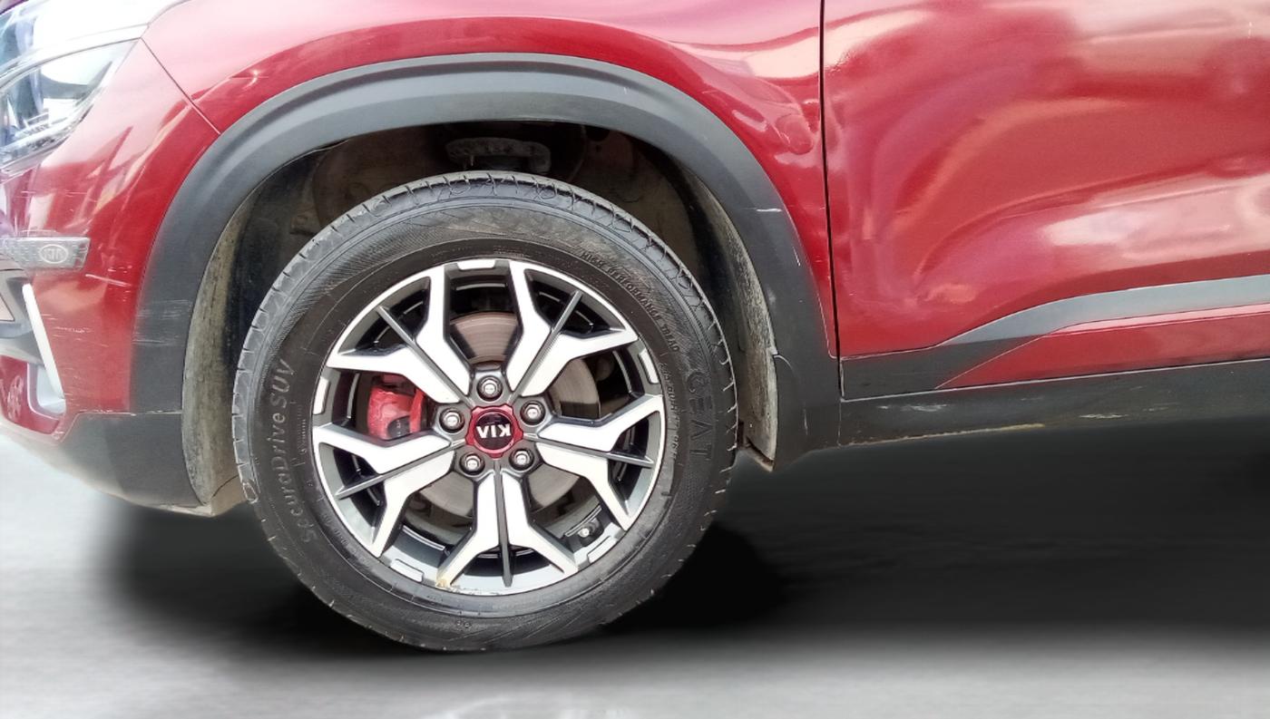 2019 KIA SELTOS GTX PLUS AT 1.5 DIESEL, Diesel, Automatic, 54,812 km, Left Front Wheel