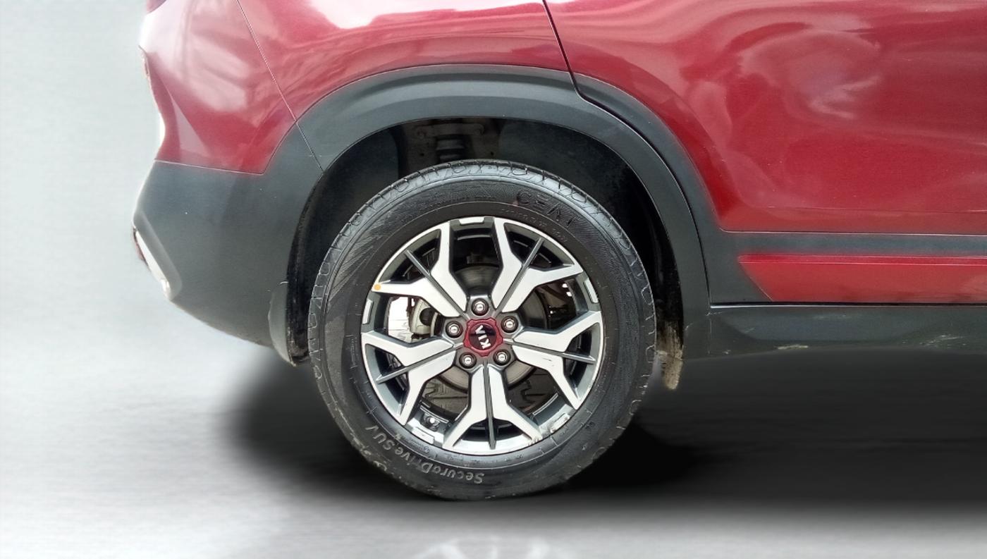 2019 KIA SELTOS GTX PLUS AT 1.5 DIESEL, Diesel, Automatic, 54,812 km, Right Rear Wheel