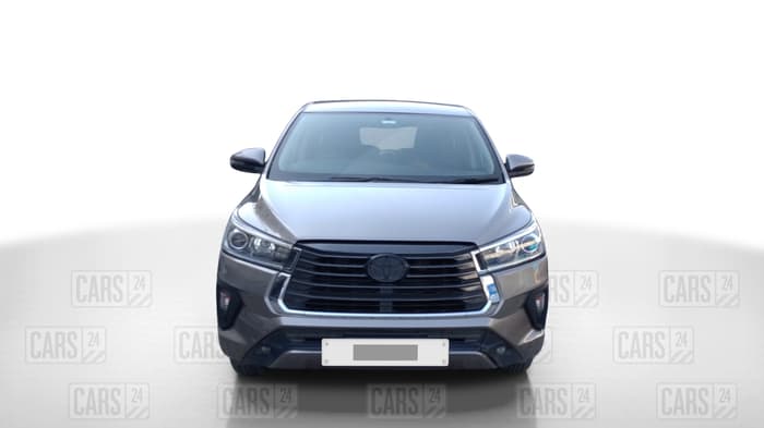2021 Toyota Innova Crysta 2.4 VX 7 STR, Diesel, Manual, 1,12,723 km, Front