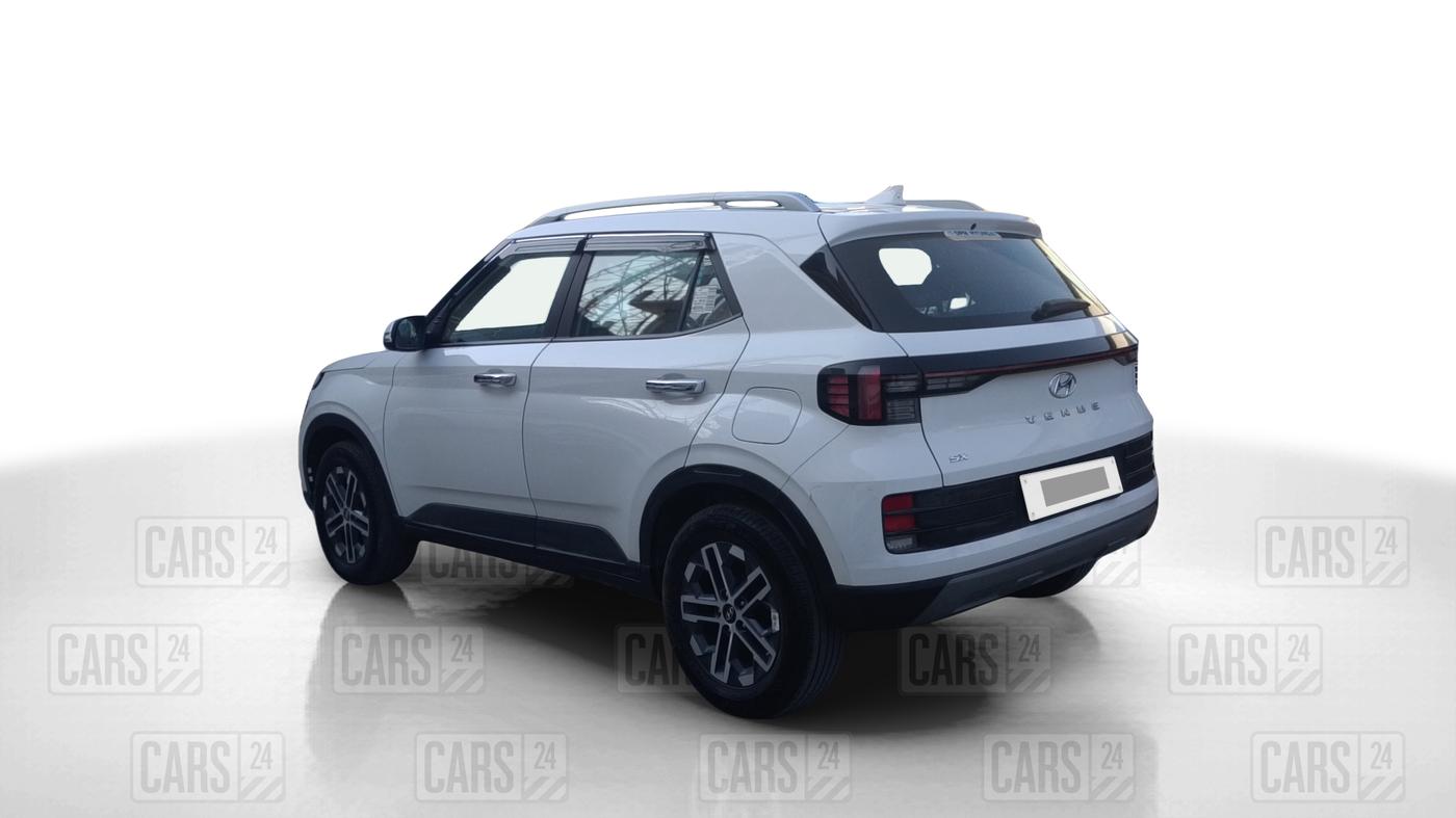 2024 Hyundai VENUE SX 1.5 CRDI, Diesel, Manual, 17,311 km, Left Back Diagonal