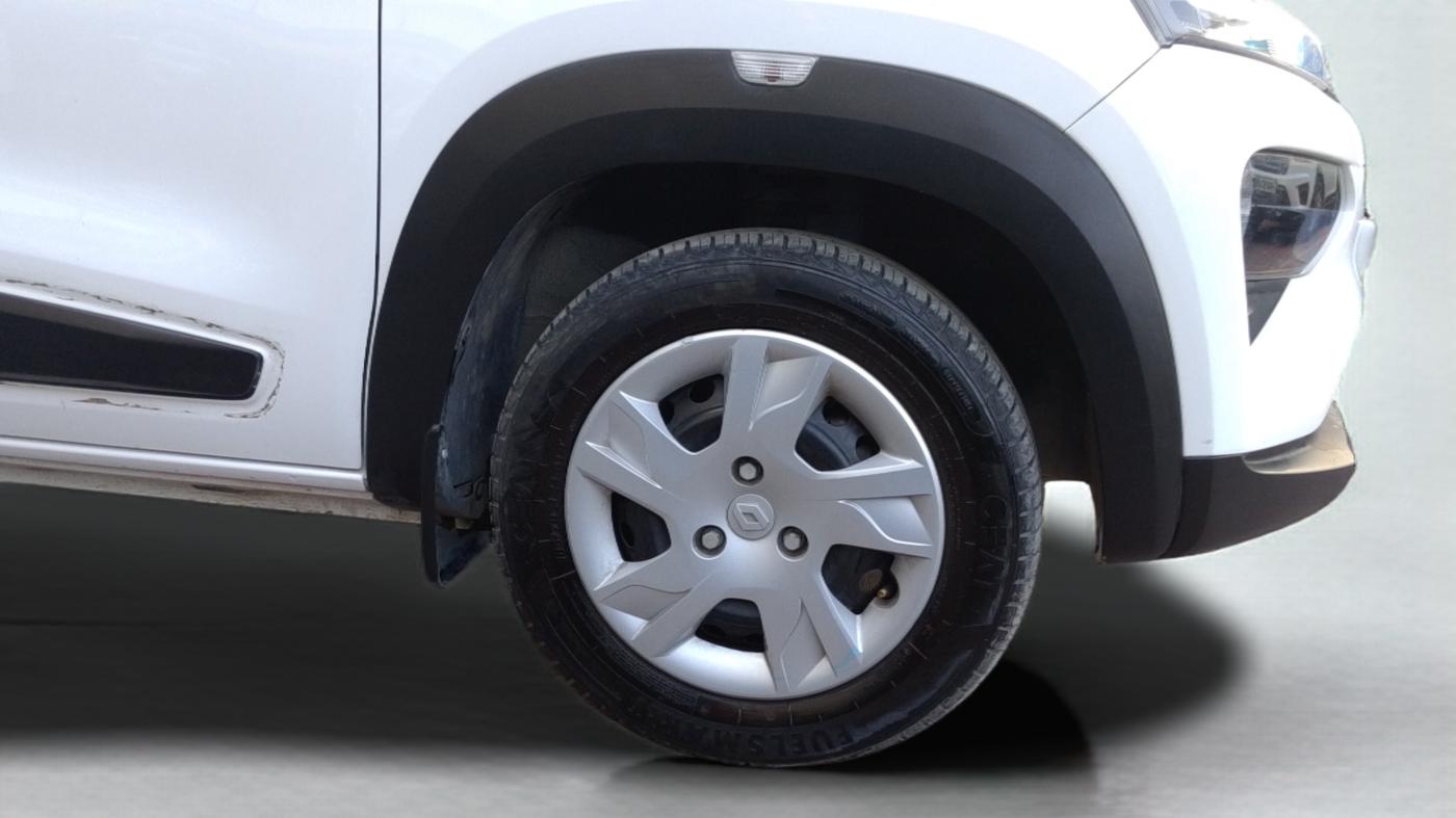 2021 Renault Kwid RXT 1.0 (O), Petrol, Manual, 10,708 km, Right Front Wheel