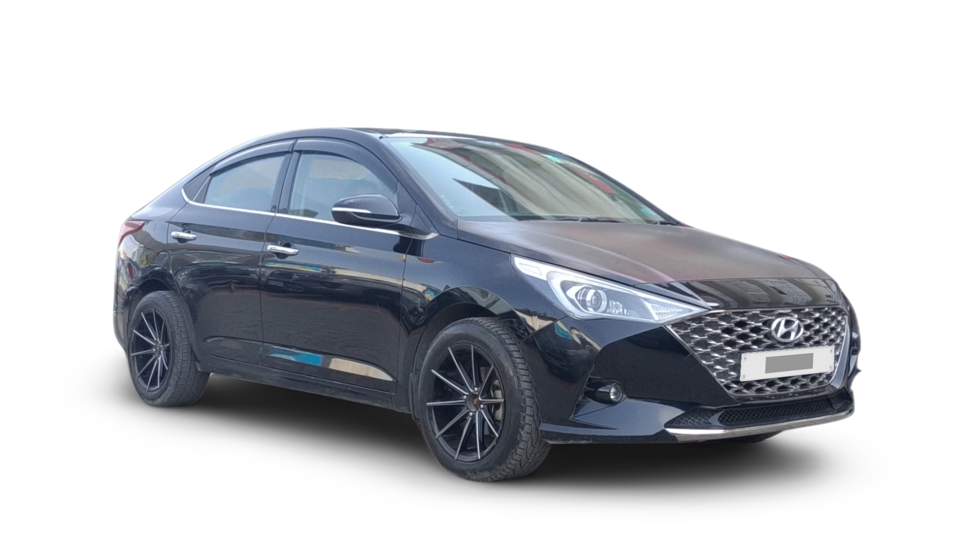 2022 Hyundai Verna - Sedan - Petrol - Manual - ₹9.90 lakh