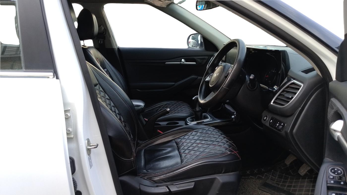 2022 KIA SELTOS HTK PLUS 1.5, Petrol, Manual, 65,042 km, Right Side Front Door Cabin