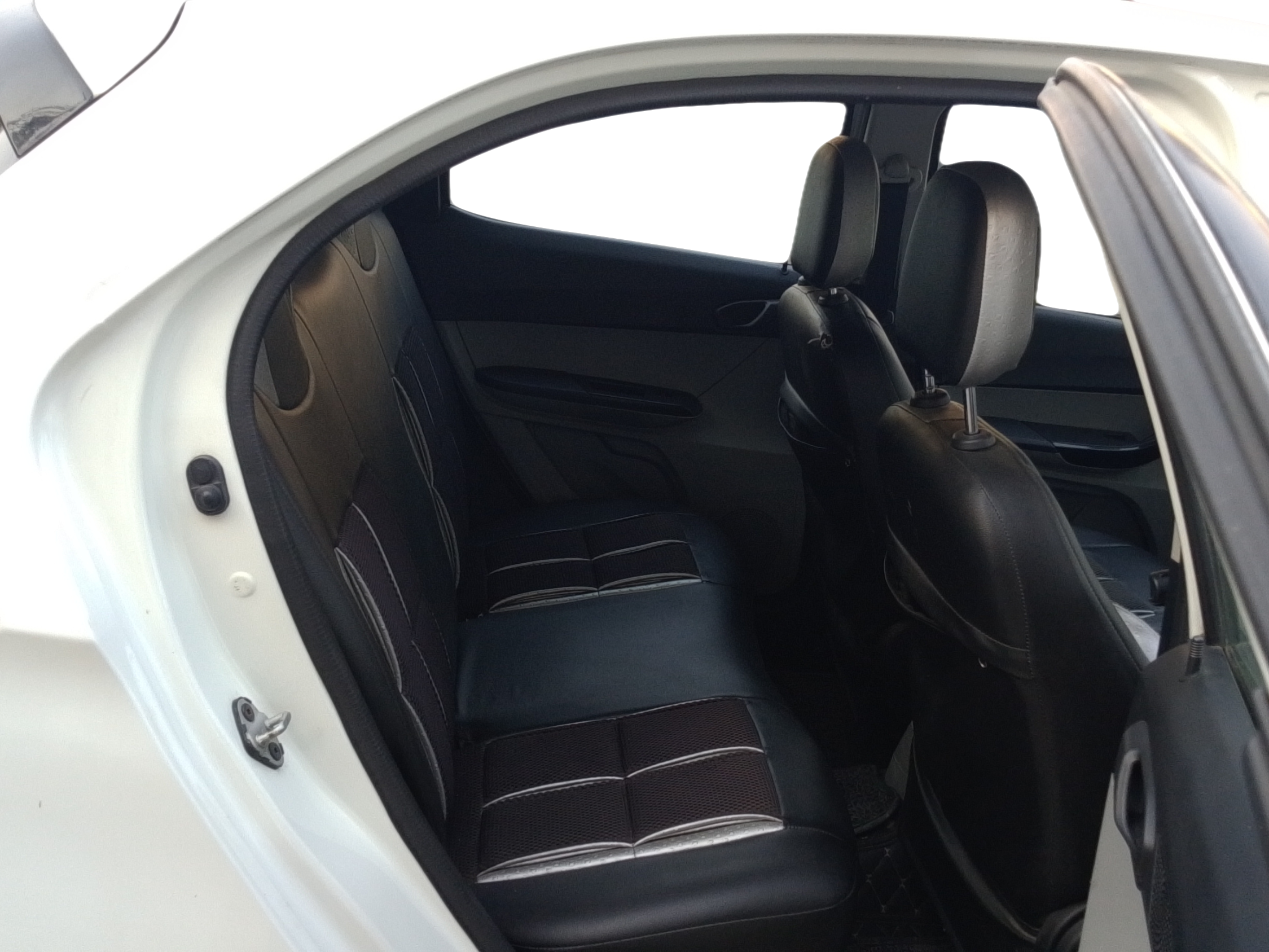 2020 Tata Tiago XT PETROL, Petrol, Manual, 63,128 km, Right Side Rear Door Cabin