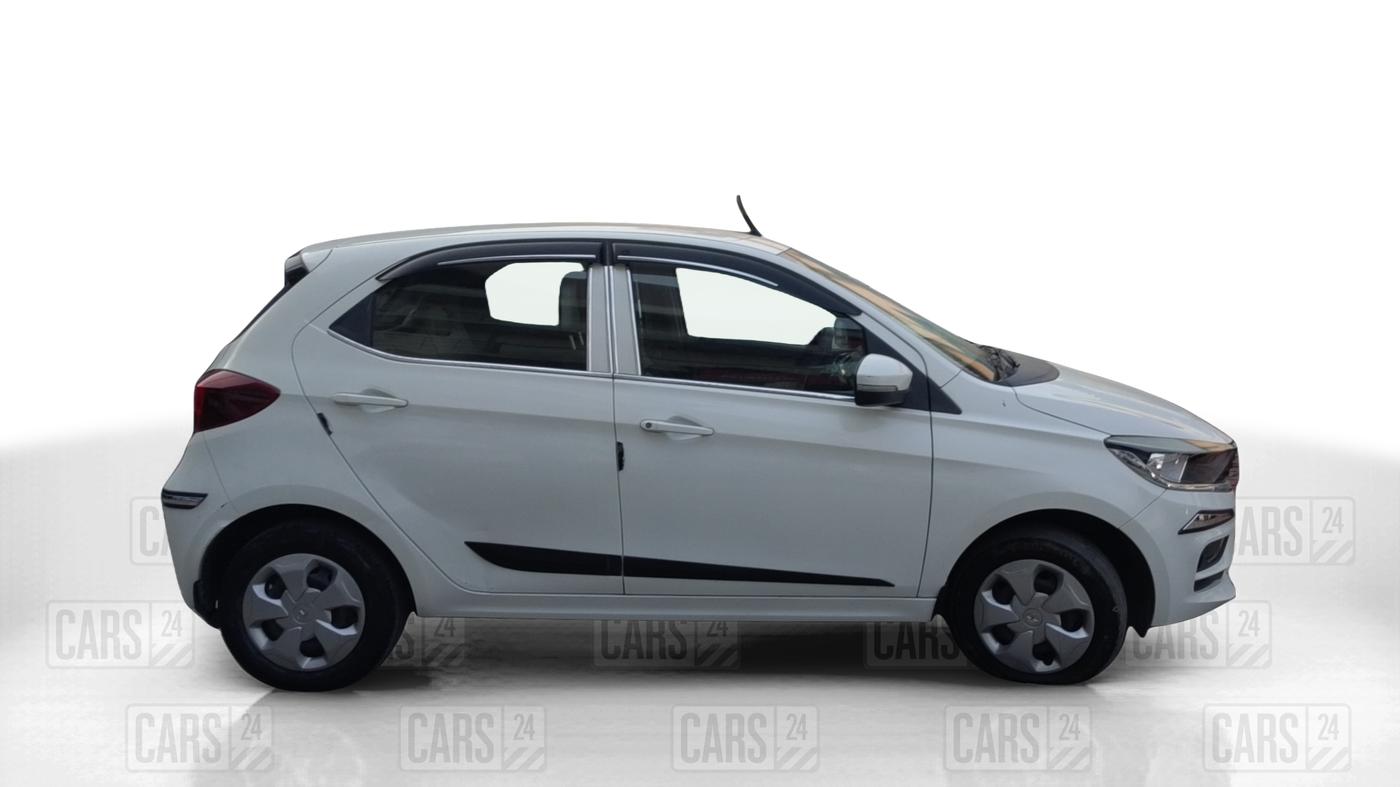 2020 Tata Tiago XT PETROL, Petrol, Manual, 63,128 km, Right Side View