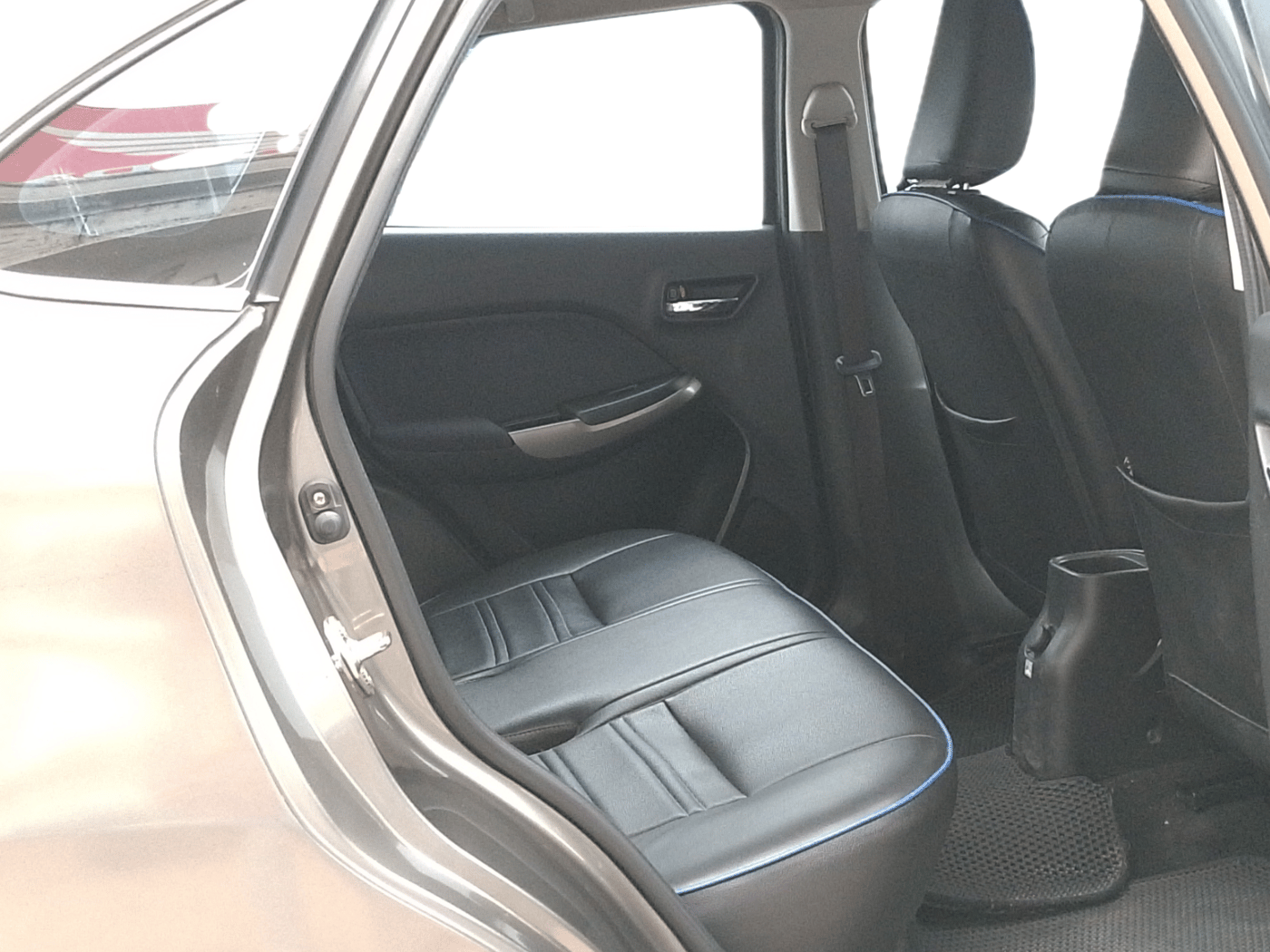 2020 Maruti Baleno DELTA PETROL 1.2, Petrol, Manual, 67,709 km, Right Side Rear Door Cabin