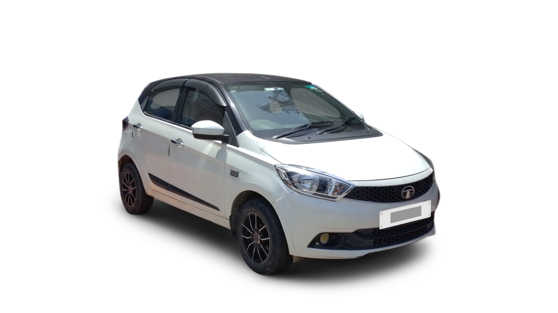 Tata Tiago-img